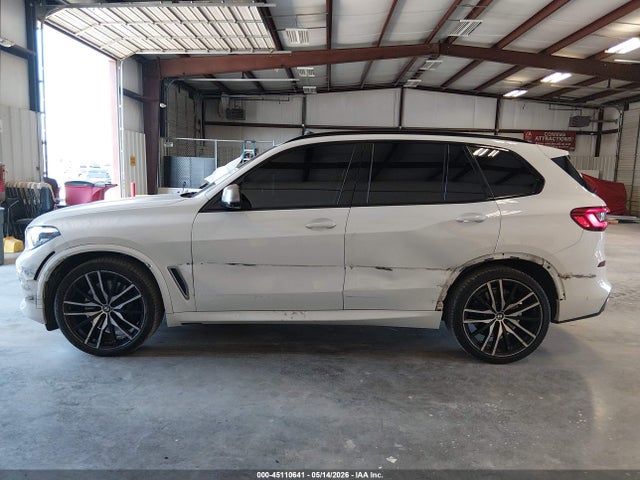 Продаж на аукціоні авто 2020 Bmw X5 M50i, vin: 5UXJU4C05L9B31986, номер лоту: 45110641