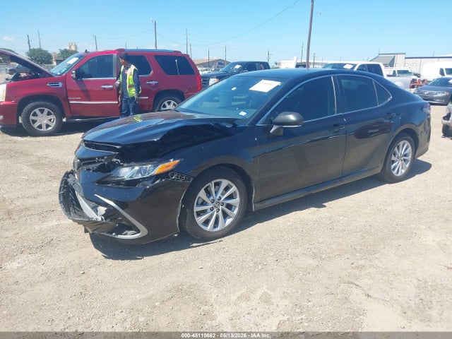 Продаж на аукціоні авто 2022 Toyota Camry Le, vin: 4T1C11AK2NU631442, номер лоту: 45110662