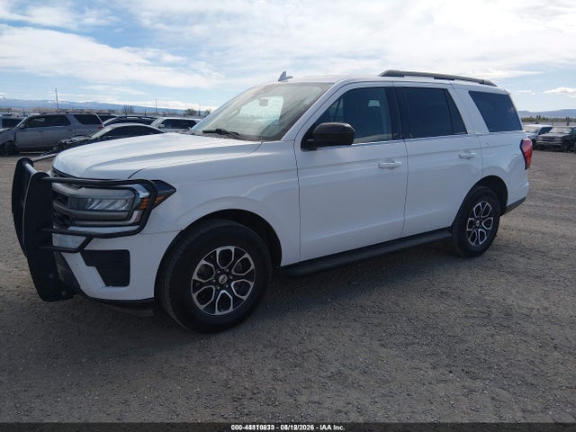 Ford Expedition Xl 2023 1FMJU1G84PEA49236 Image 2