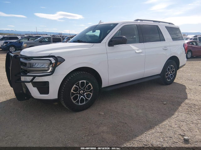 Ford Expedition Xl 2023 1FMJU1G82PEA49235 Image 2