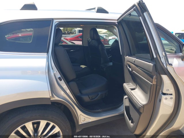 45110886 :رقم المزاد ، 5TDKDRBH2RS048713 vin ، 2024 Toyota Highlander Platinum مزاد بيع