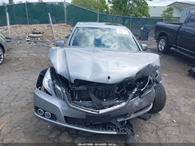 45110895 :رقم المزاد ، WDDHF8HB9AA117020 vin ، 2010 Mercedes-benz E 350 4matic مزاد بيع