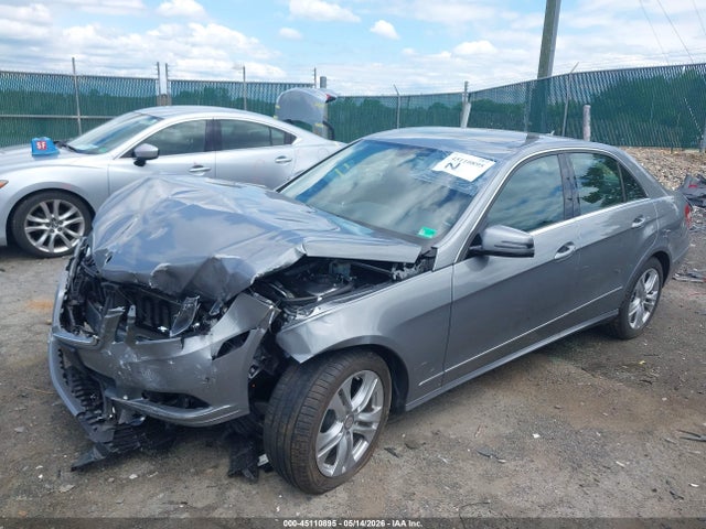 45110895 :رقم المزاد ، WDDHF8HB9AA117020 vin ، 2010 Mercedes-benz E 350 4matic مزاد بيع