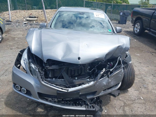 45110895 :رقم المزاد ، WDDHF8HB9AA117020 vin ، 2010 Mercedes-benz E 350 4matic مزاد بيع