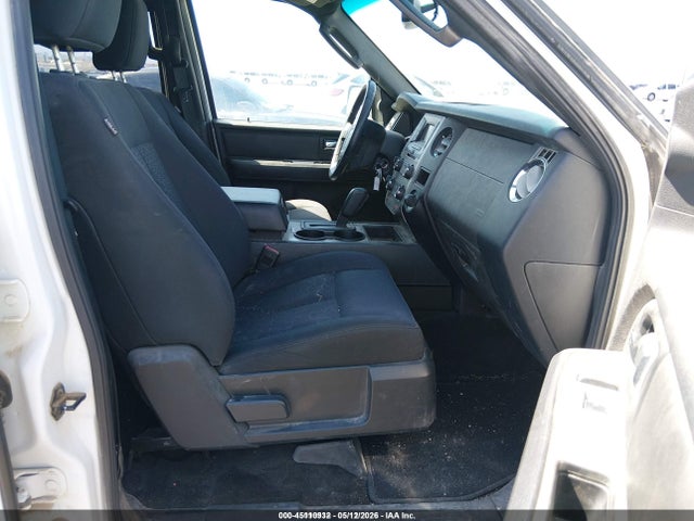 1FMJU1GT8HEA71200 Ford Expedition Xl
