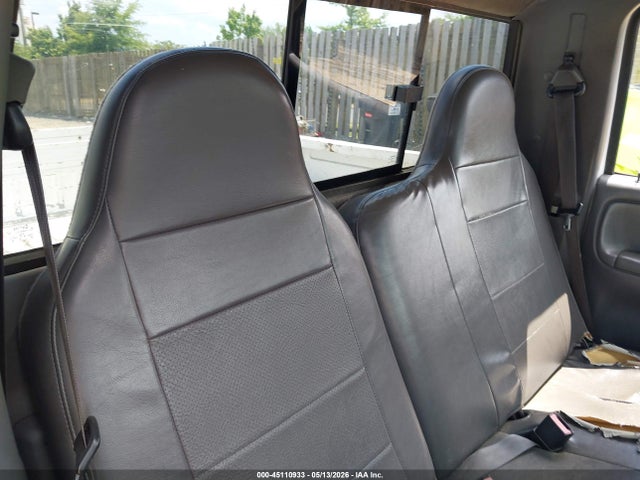 45110933 :رقم المزاد ، 1FTYR10D32TA81935 vin ، 2002 Ford Ranger Xl/xlt مزاد بيع