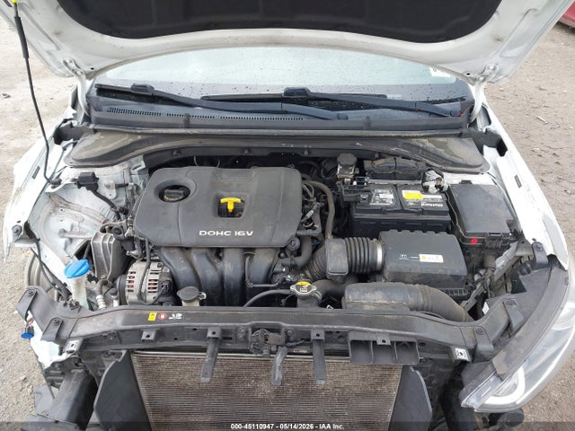 Hyundai Elantra Value Edition 2018 5NPD84LF6JH349458 Image 10