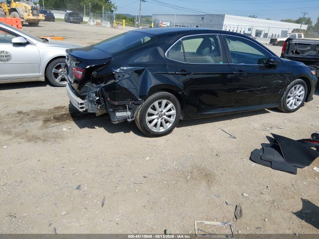 Продаж на аукціоні авто 2018 Toyota Camry Le, vin: 4T1B11HK7JU563893, номер лоту: 45110949