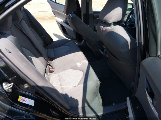 Продаж на аукціоні авто 2018 Toyota Camry Le, vin: 4T1B11HK7JU563893, номер лоту: 45110949