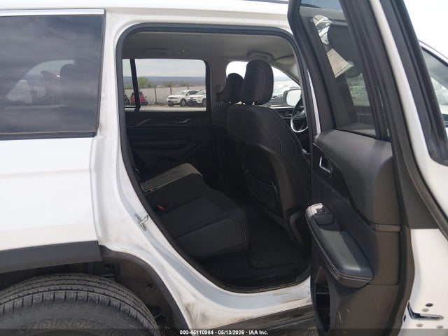 Aukcja sprzedaży 2023 Jeep Grand Cherokee Laredo 4x4, vin: 1C4RJHAG3PC625323, numer aukcji: 45110984