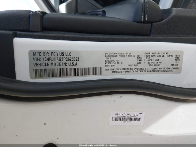 Aukcja sprzedaży 2023 Jeep Grand Cherokee Laredo 4x4, vin: 1C4RJHAG3PC625323, numer aukcji: 45110984