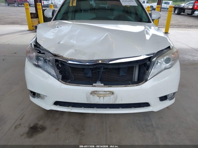 45111036 :رقم المزاد ، 4T1BK3DB0BU424009 vin ، 2011 Toyota Avalon Limited مزاد بيع