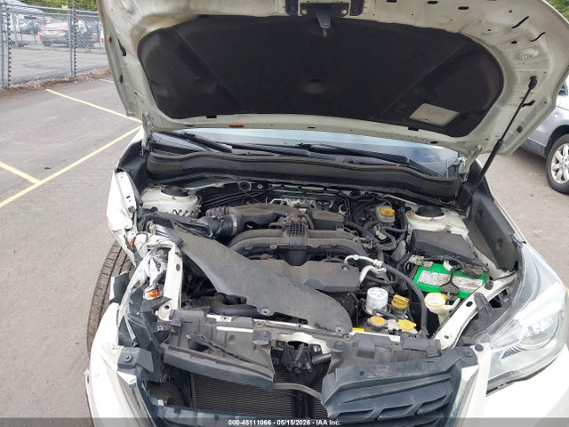45111066 :رقم المزاد ، JF2SJAEC4JH484693 vin ، 2018 Subaru Forester 2.5i Premium مزاد بيع