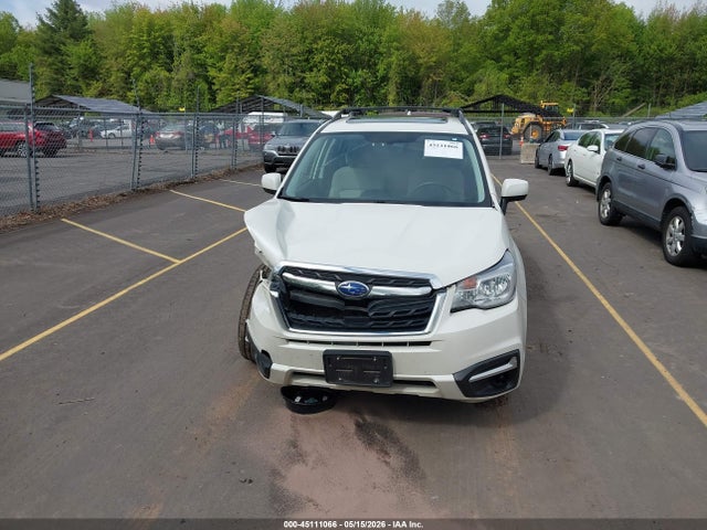 45111066 :رقم المزاد ، JF2SJAEC4JH484693 vin ، 2018 Subaru Forester 2.5i Premium مزاد بيع