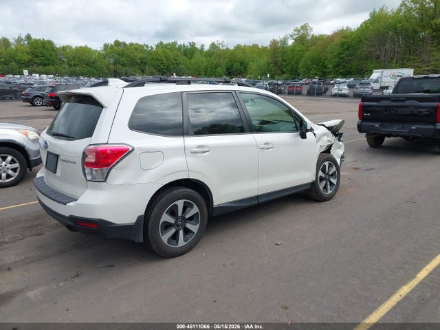 45111066 :رقم المزاد ، JF2SJAEC4JH484693 vin ، 2018 Subaru Forester 2.5i Premium مزاد بيع