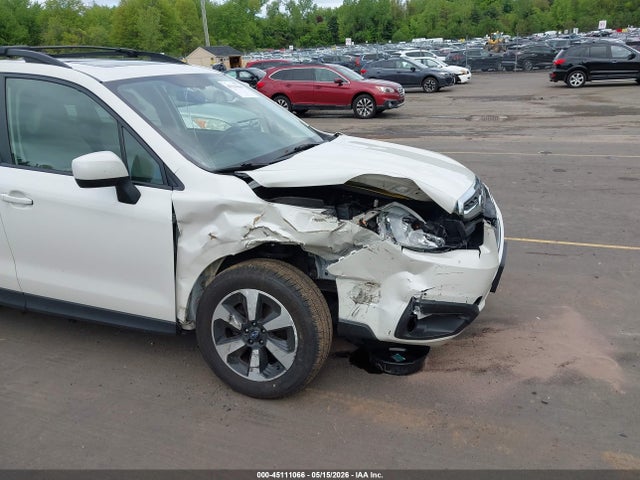 45111066 :رقم المزاد ، JF2SJAEC4JH484693 vin ، 2018 Subaru Forester 2.5i Premium مزاد بيع