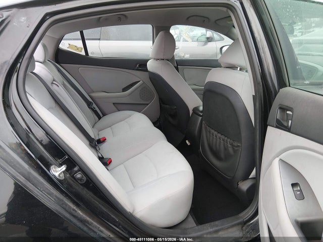 5XXGM4A75EG262785 KIA Optima Lx