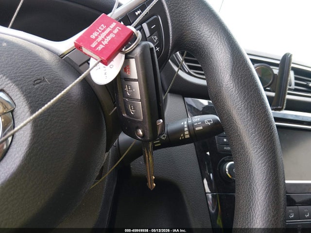JN1BJ1CR5KW342245 Nissan Rogue Sport S