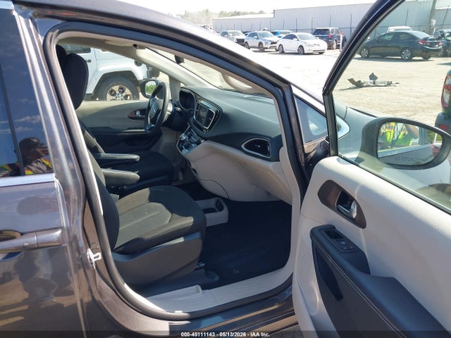 Продажа на аукционе авто 2023 Chrysler Voyager Lx, vin: 2C4RC1CG3PR534848, номер лота: 45111143
