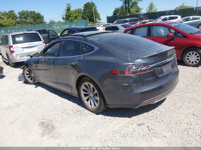 Продаж на аукціоні авто 2016 Tesla Model S 60d/70d/75d/85d/90d, vin: 5YJSA1E28GF134093, номер лоту: 45111158