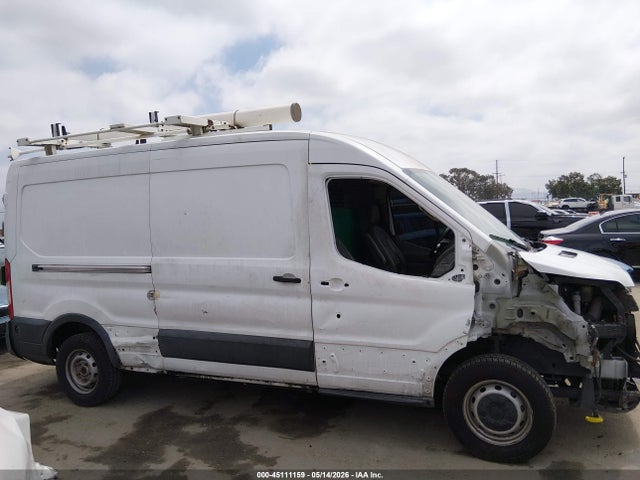 45111159 :رقم المزاد ، 1FTYR2CG7JKB41098 vin ، 2018 Ford Transit-250 مزاد بيع