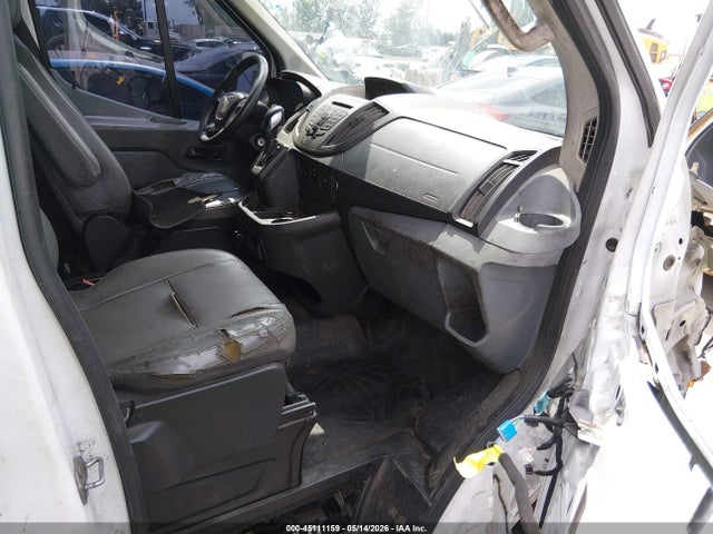45111159 :رقم المزاد ، 1FTYR2CG7JKB41098 vin ، 2018 Ford Transit-250 مزاد بيع