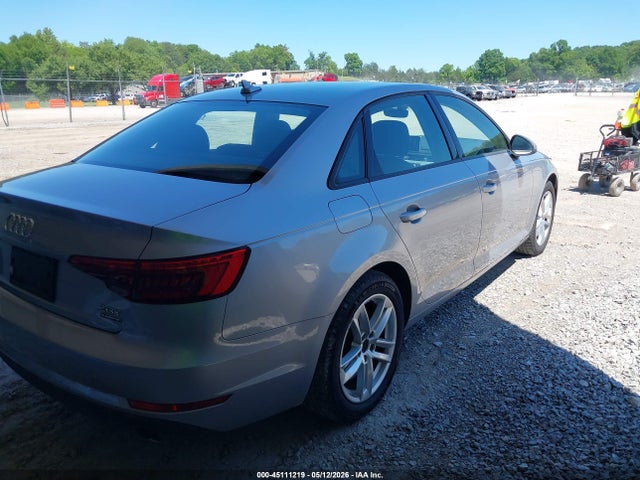 Продажа на аукционе авто 2017 Audi A4 2.0t Premium, vin: WAUANAF42HN032420, номер лота: 45111219