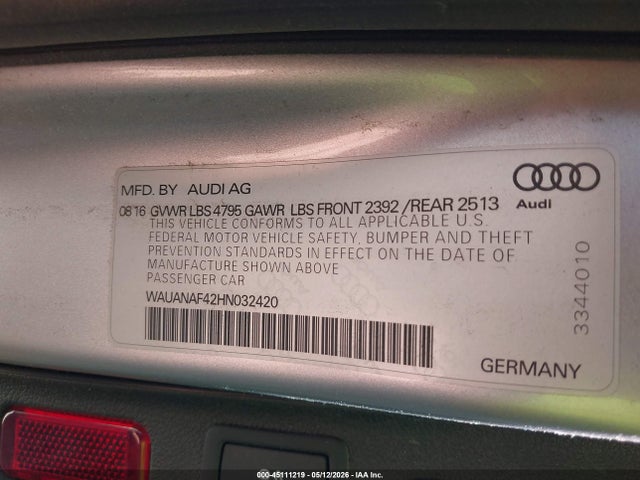 Продажа на аукционе авто 2017 Audi A4 2.0t Premium, vin: WAUANAF42HN032420, номер лота: 45111219