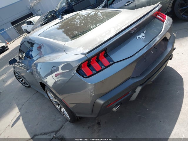 Ford Mustang Ecoboost Premium Fastback 2025 1FA6P8TH6S5130561 Image 3