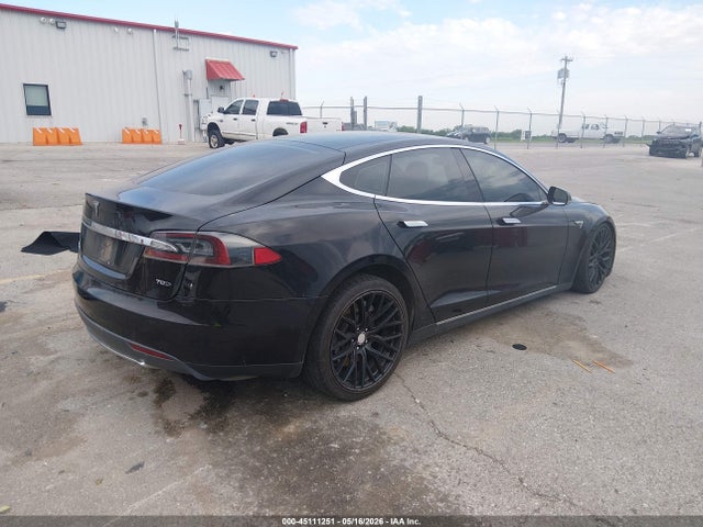 Продаж на аукціоні авто 2015 Tesla Model S 70d/85d/p85d, vin: 5YJSA1S26FF088198, номер лоту: 45111251