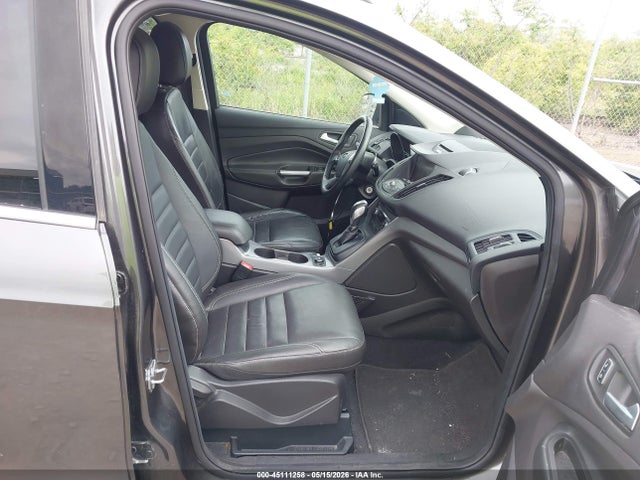 45111258 :رقم المزاد ، 1FMCU9G9XFUB70289 vin ، 2015 Ford Escape Se مزاد بيع