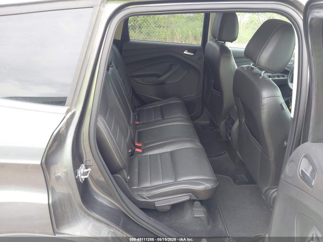 45111258 :رقم المزاد ، 1FMCU9G9XFUB70289 vin ، 2015 Ford Escape Se مزاد بيع