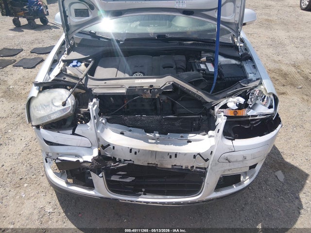 45111265 :رقم المزاد ، 3VWRZ7AJ2AM018928 vin ، 2010 Volkswagen Jetta Se مزاد بيع