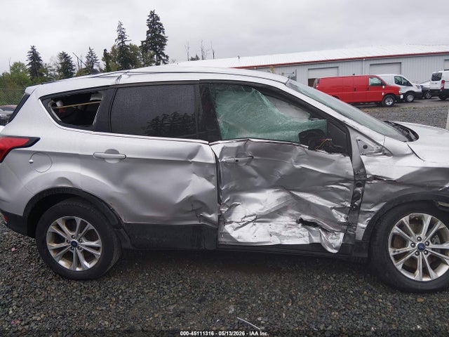1FMCU9GD6KUB27955 Ford ESCAPE SE