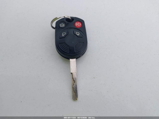 1FMCU9HD9JUA57378 Ford ESCAPE SEL