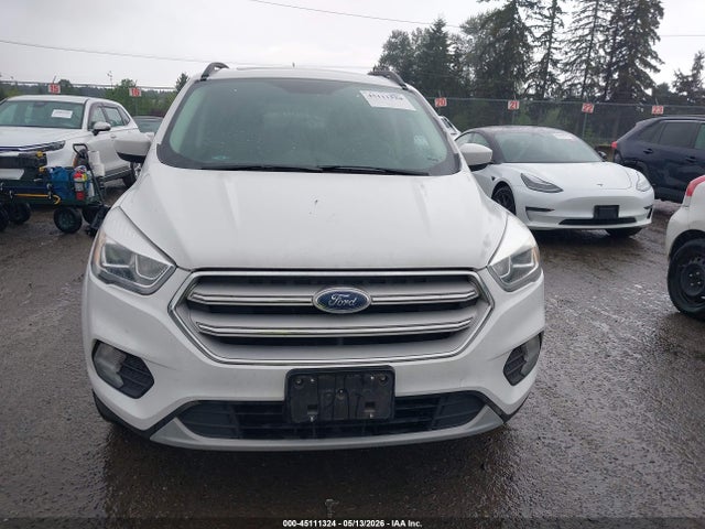 1FMCU9HD9JUA57378 Ford ESCAPE SEL