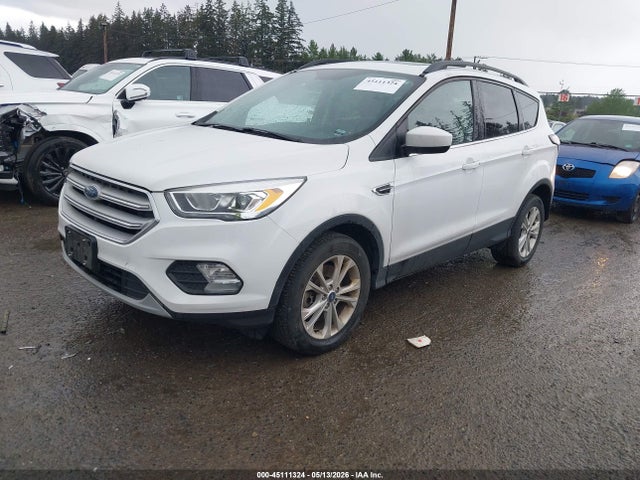 1FMCU9HD9JUA57378 Ford ESCAPE SEL