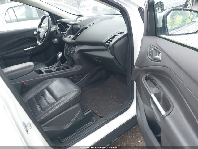 1FMCU9HD9JUA57378 Ford ESCAPE SEL