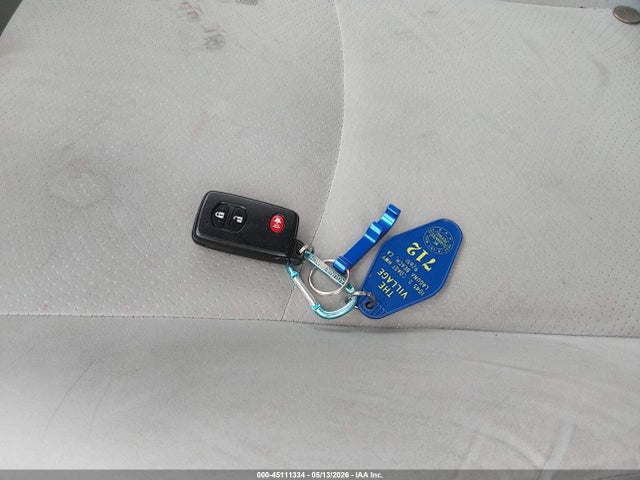 45111334 :رقم المزاد ، JTDKN3DU4A0025168 vin ، 2010 Toyota Prius Iii مزاد بيع