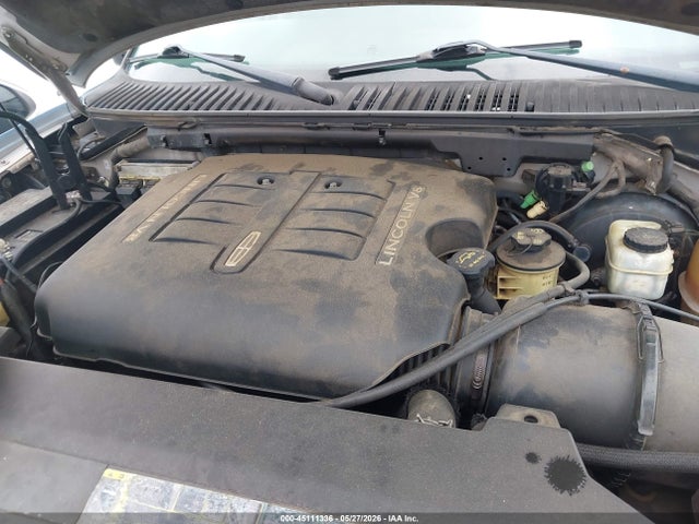 45111336 :رقم المزاد ، 5LMFU28R93LJ04995 vin ، 2003 Lincoln Navigator مزاد بيع