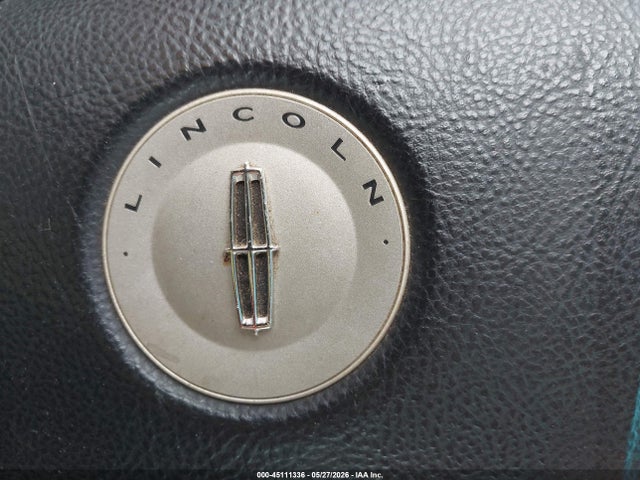 45111336 :رقم المزاد ، 5LMFU28R93LJ04995 vin ، 2003 Lincoln Navigator مزاد بيع