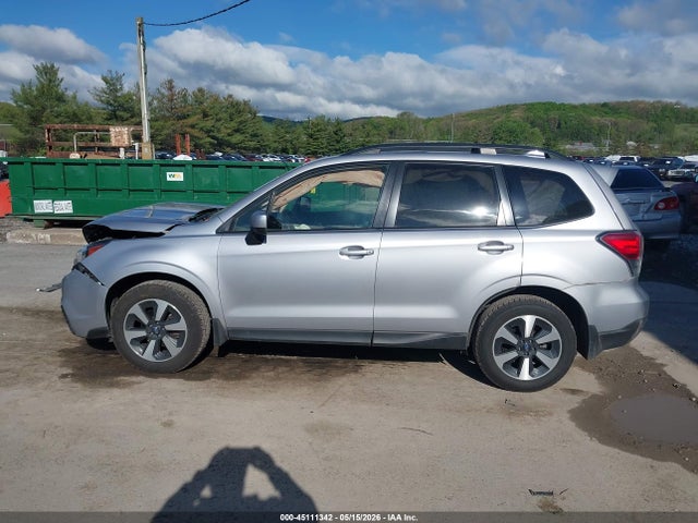 Продажа на аукционе авто 2017 Subaru Forester 2.5i Premium, vin: JF2SJAEC0HH551672, номер лота: 45111342