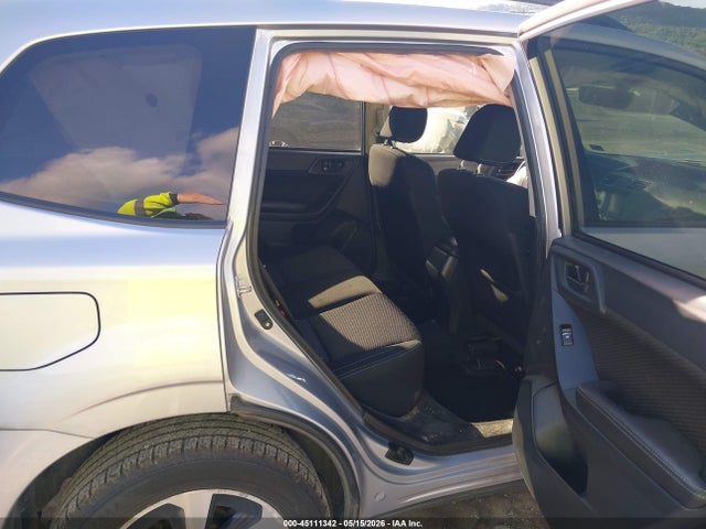 Продажа на аукционе авто 2017 Subaru Forester 2.5i Premium, vin: JF2SJAEC0HH551672, номер лота: 45111342