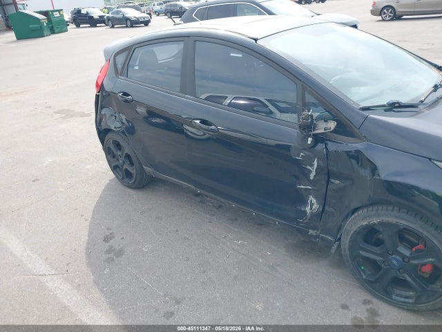 2016 Ford Fiesta St მანქანა იყიდება აუქციონზე, vin: 3FADP4GX3GM153704, აუქციონის ნომერი: 45111347