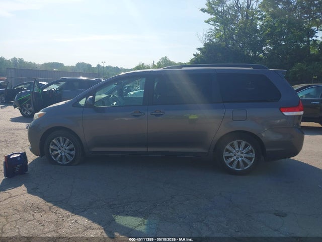 Продаж на аукціоні авто 2011 Toyota Sienna Le, vin: 5TDJK3DC8BS009033, номер лоту: 45111359
