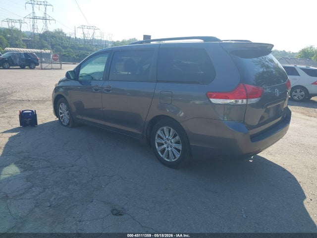 Продаж на аукціоні авто 2011 Toyota Sienna Le, vin: 5TDJK3DC8BS009033, номер лоту: 45111359