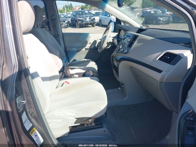 Продаж на аукціоні авто 2011 Toyota Sienna Le, vin: 5TDJK3DC8BS009033, номер лоту: 45111359