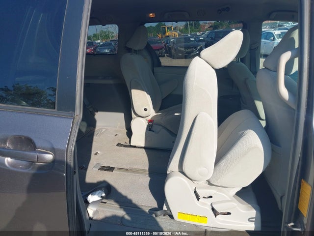 Продаж на аукціоні авто 2011 Toyota Sienna Le, vin: 5TDJK3DC8BS009033, номер лоту: 45111359