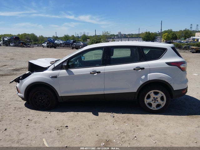 Продажа на аукционе авто 2017 Ford Escape S, vin: 1FMCU0F79HUA02366, номер лота: 45111362