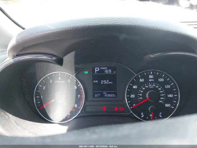 KIA FORTE LX 2018 3KPFK4A70JE250046 Image 16